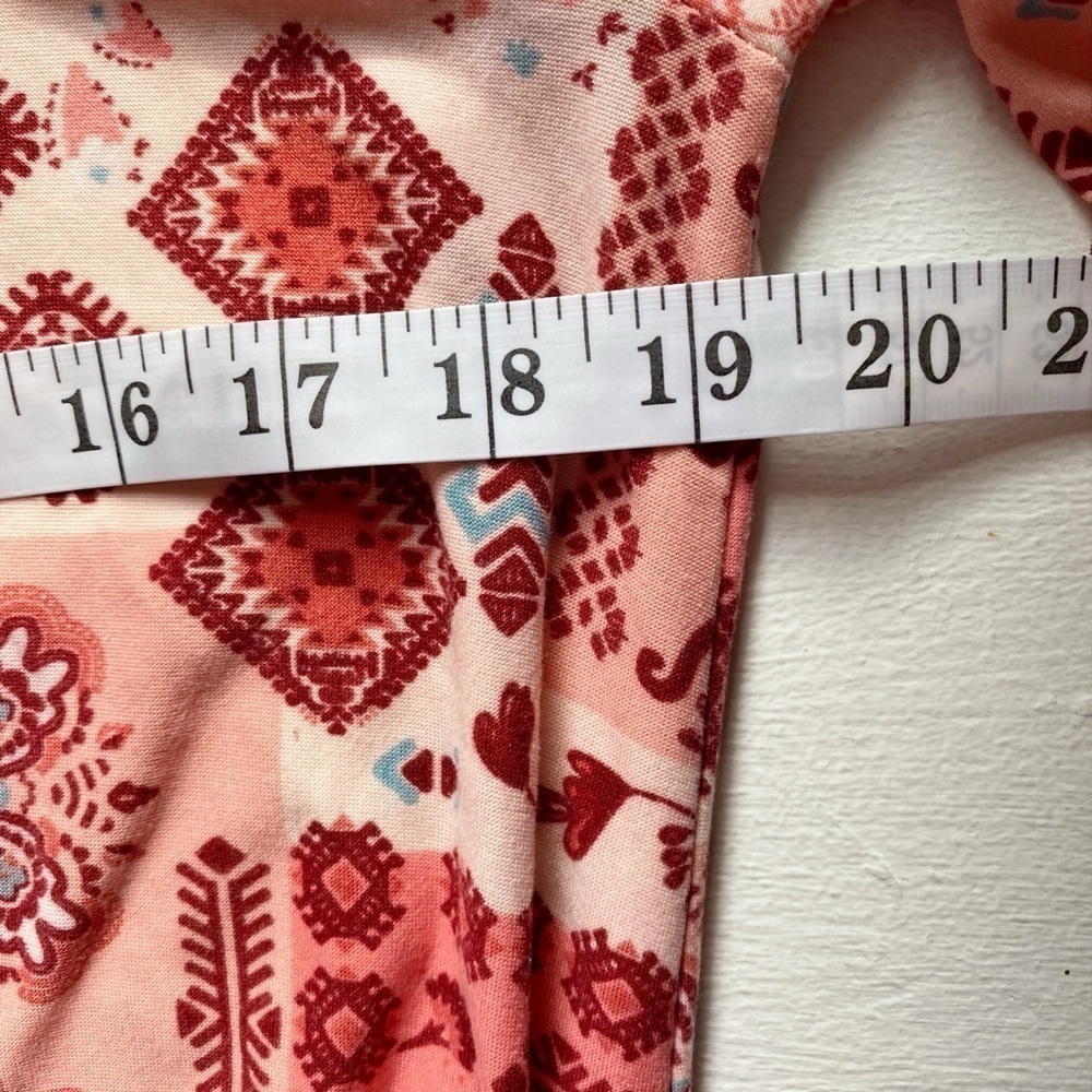 Bobbie Brooks Pink Paisely High Low Blouse - Picture 6 of 8